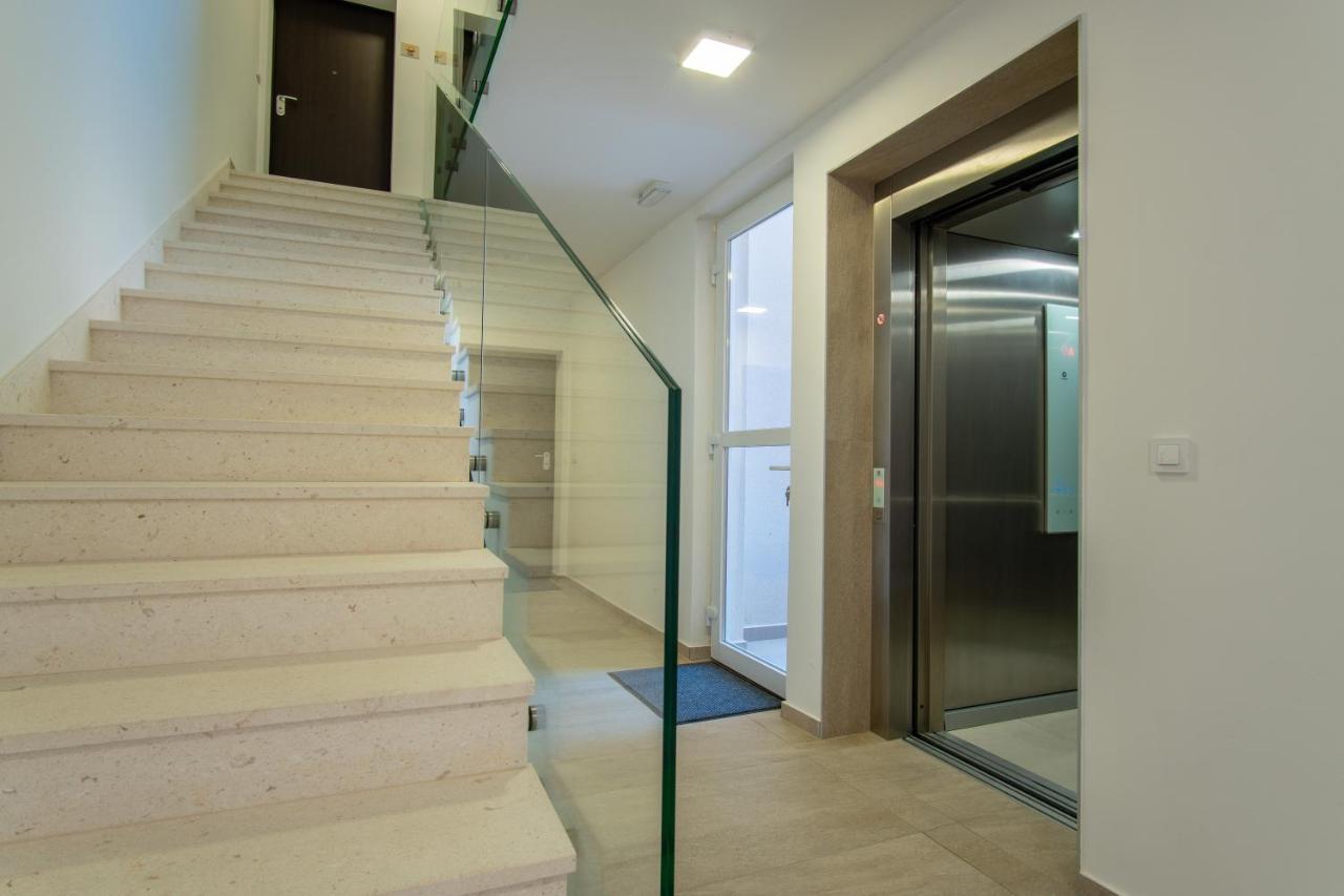 Apartments Mandre II Ngoại thất bức ảnh